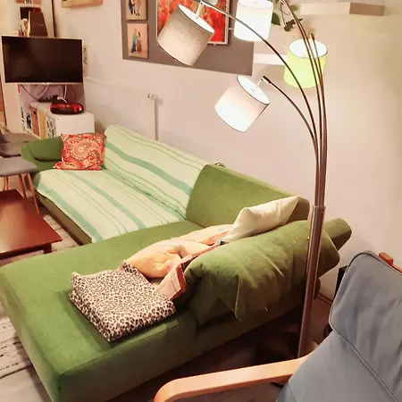 Apartment Wohnstudio Mit Hochbett Kallham